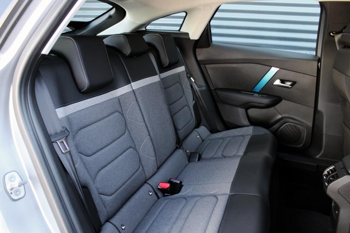 citroen-c4-2023-eletrico-0cc