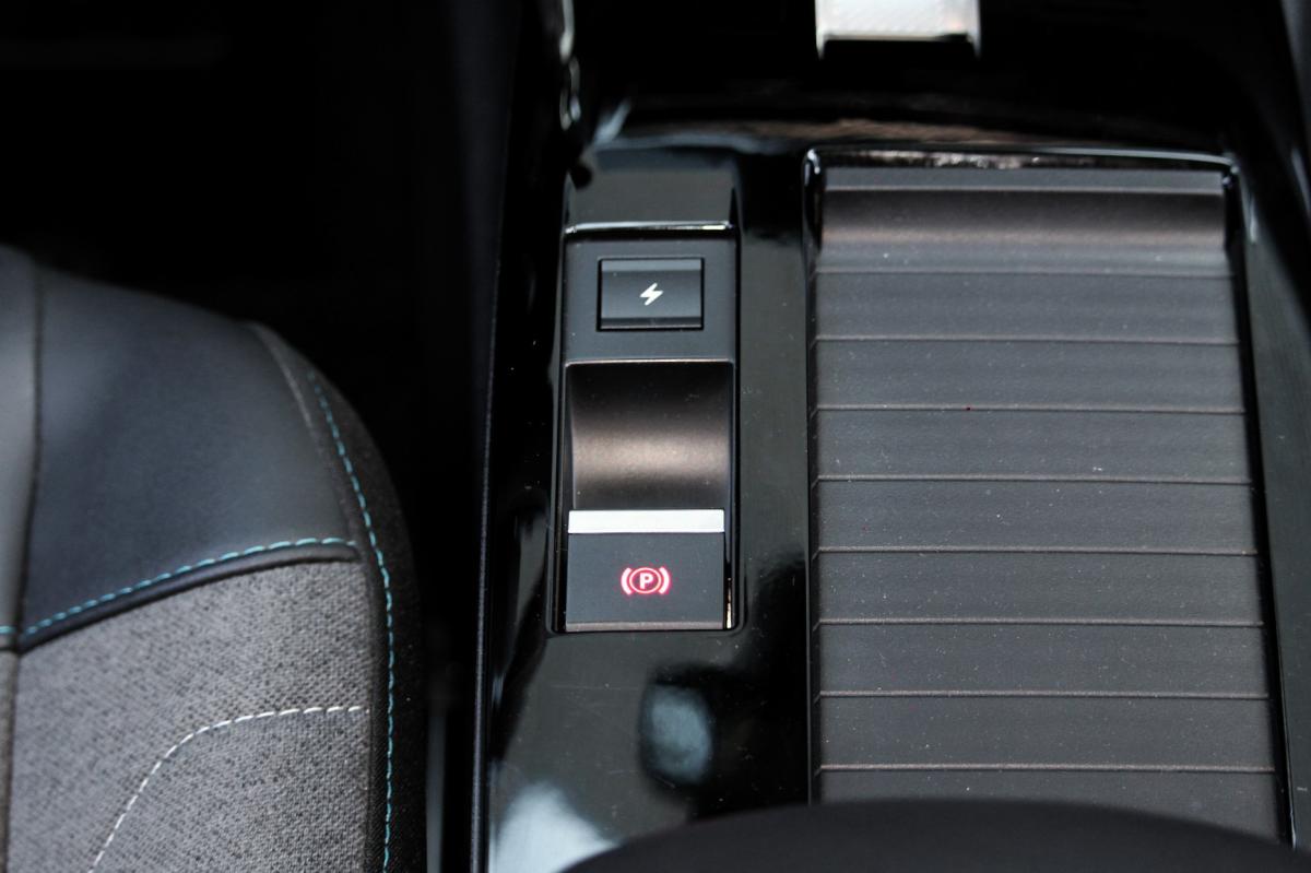 citroen-c4-2023-eletrico-0cc