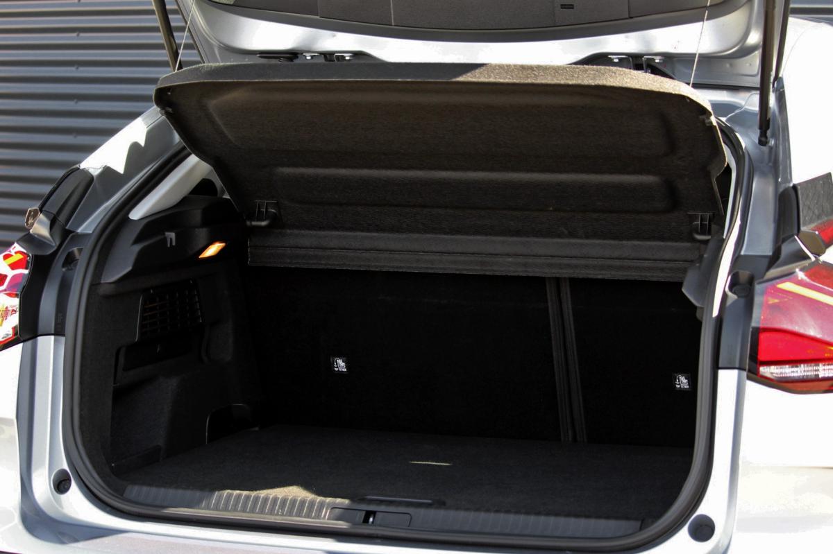 citroen-c4-2023-eletrico-0cc