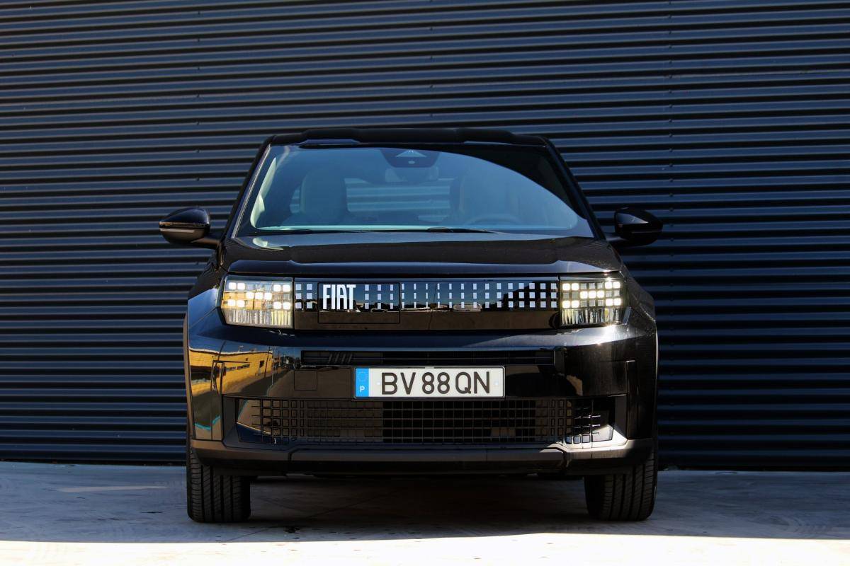 fiat-grande-panda-2025-eletrico-0cc