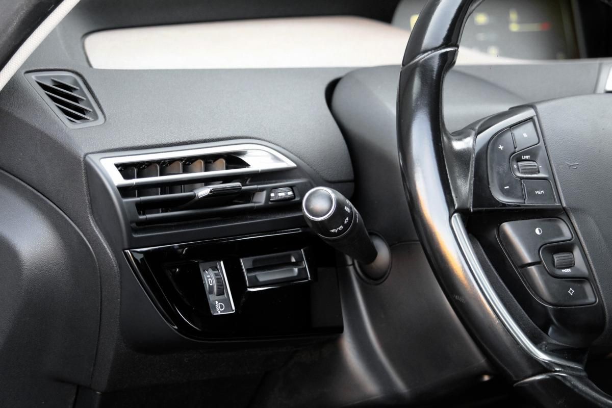 citroen-c4-picasso-2015-diesel-1560cc