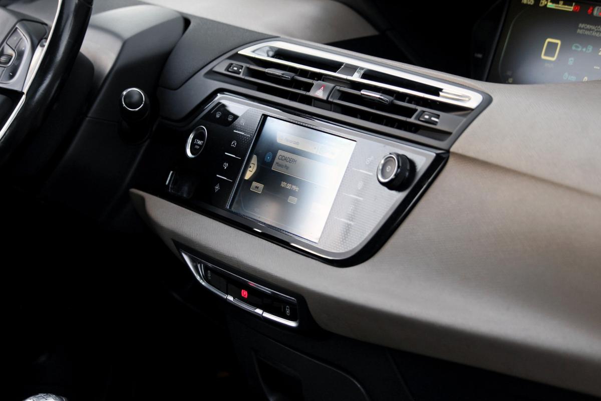 citroen-c4-picasso-2015-diesel-1560cc