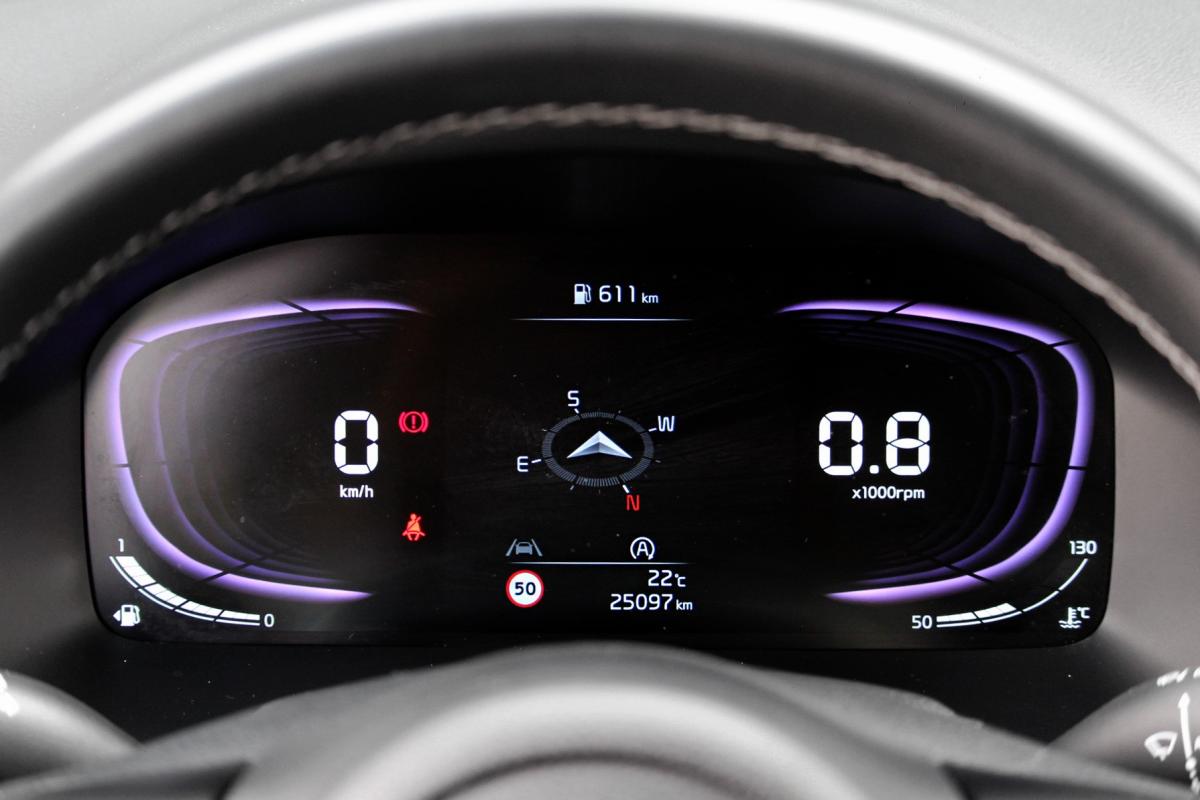 kia-stonic-2025-gasolina-998cc