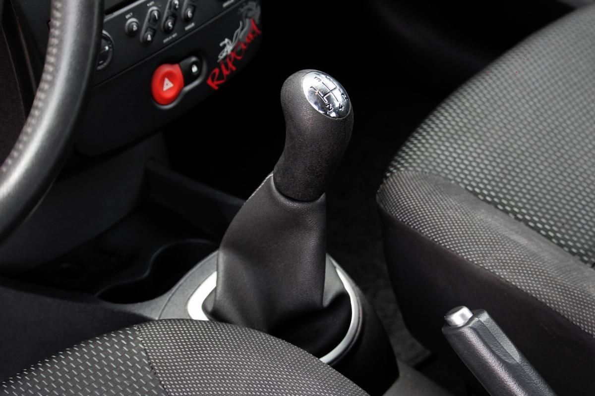 renault-clio-2007-gasolina-1149cc