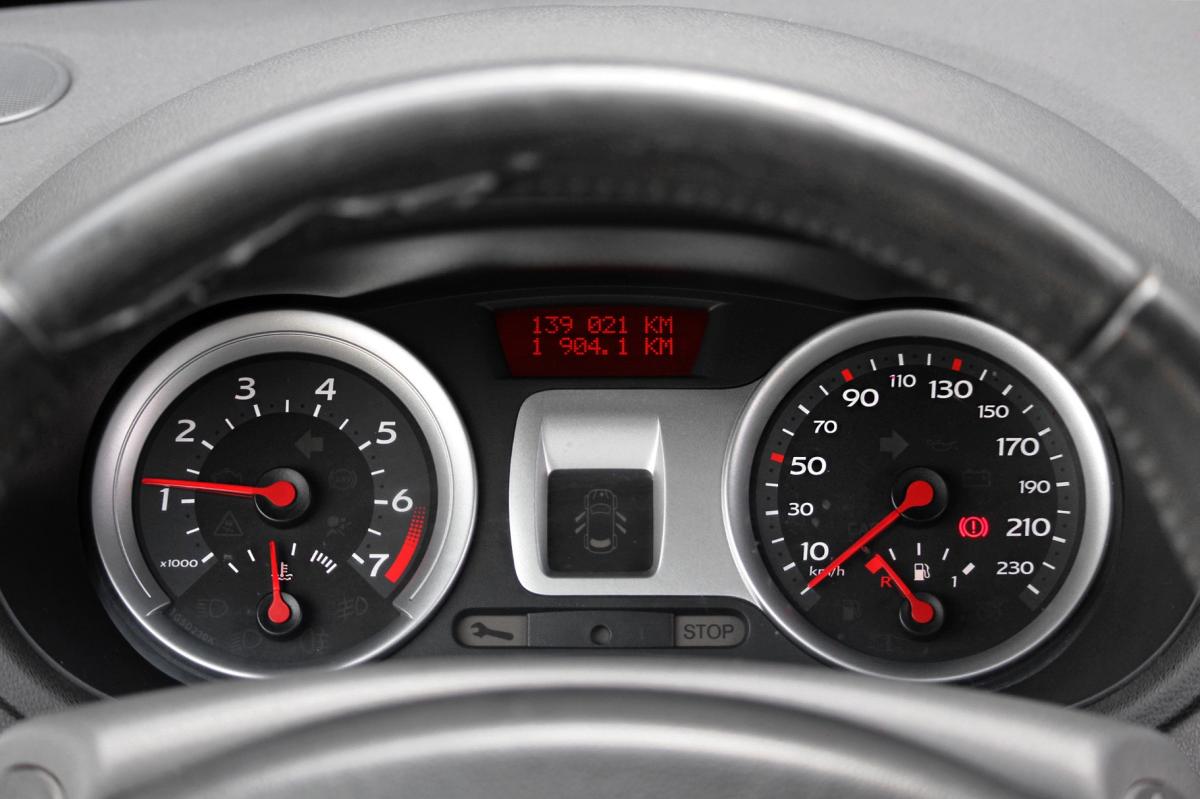 renault-clio-2007-gasolina-1149cc