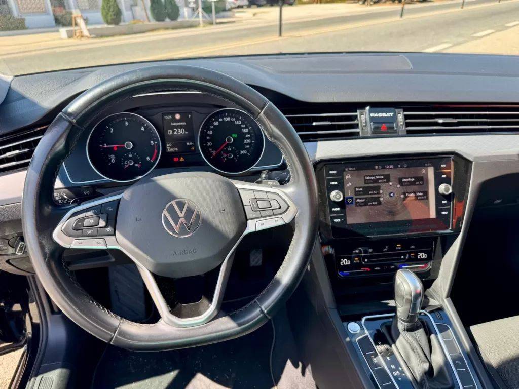 volkswagen-passat-variant-2021-diesel-1968cc