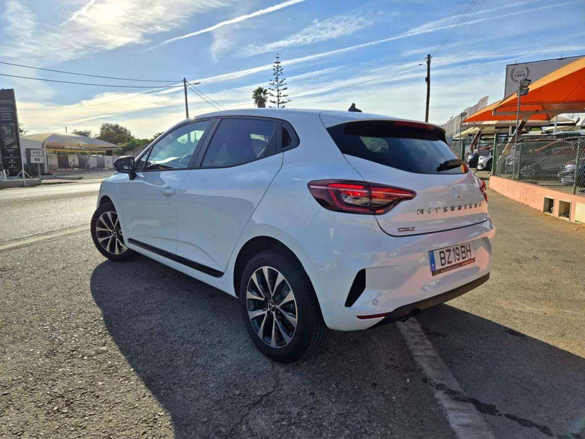 mitsubishi-colt-2025-gasolina-999cc