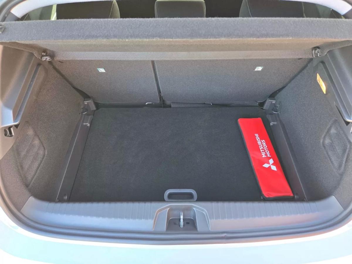 mitsubishi-colt-2025-gasolina-999cc