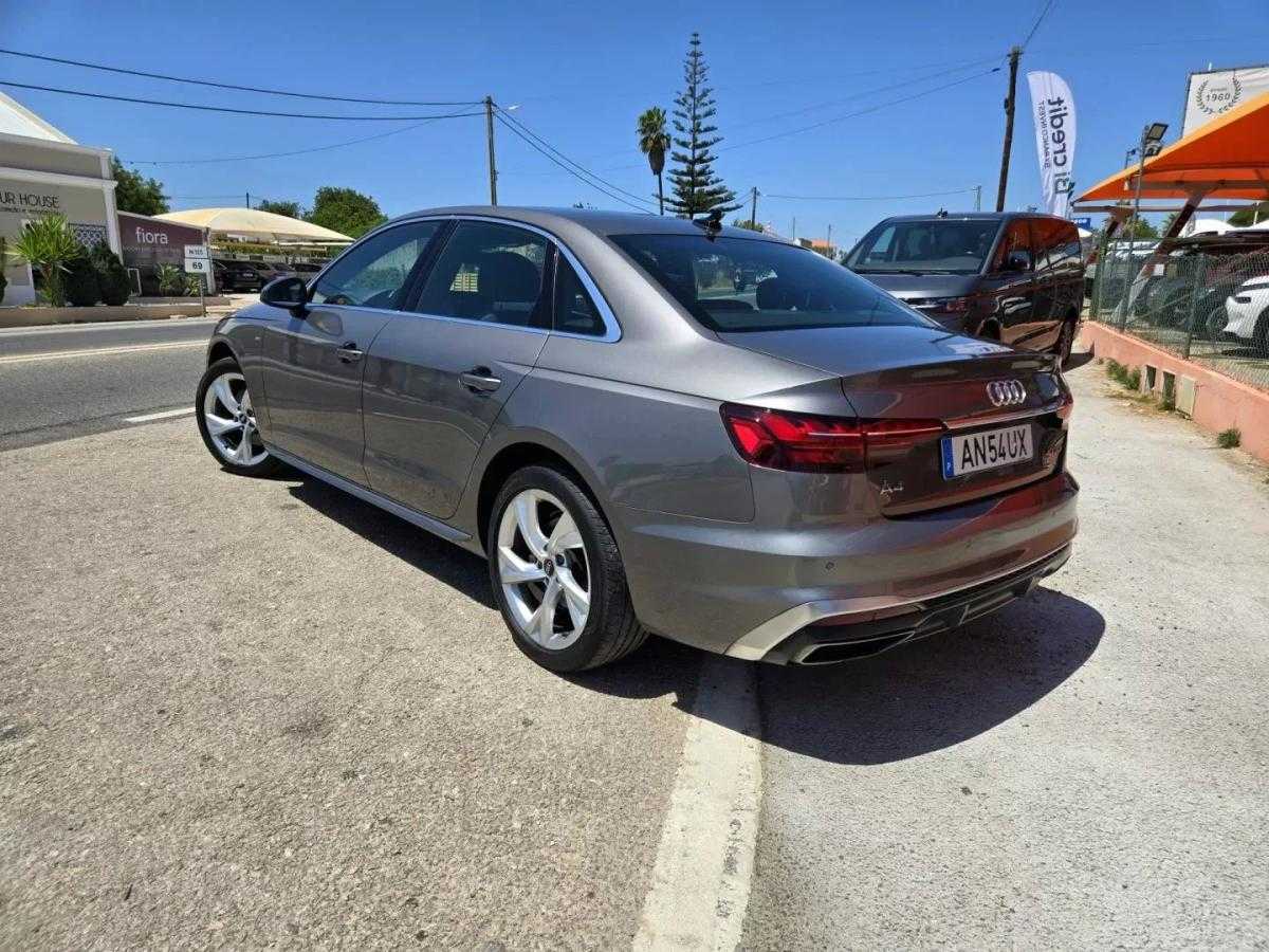 audi-a4-2022-diesel-1968cc