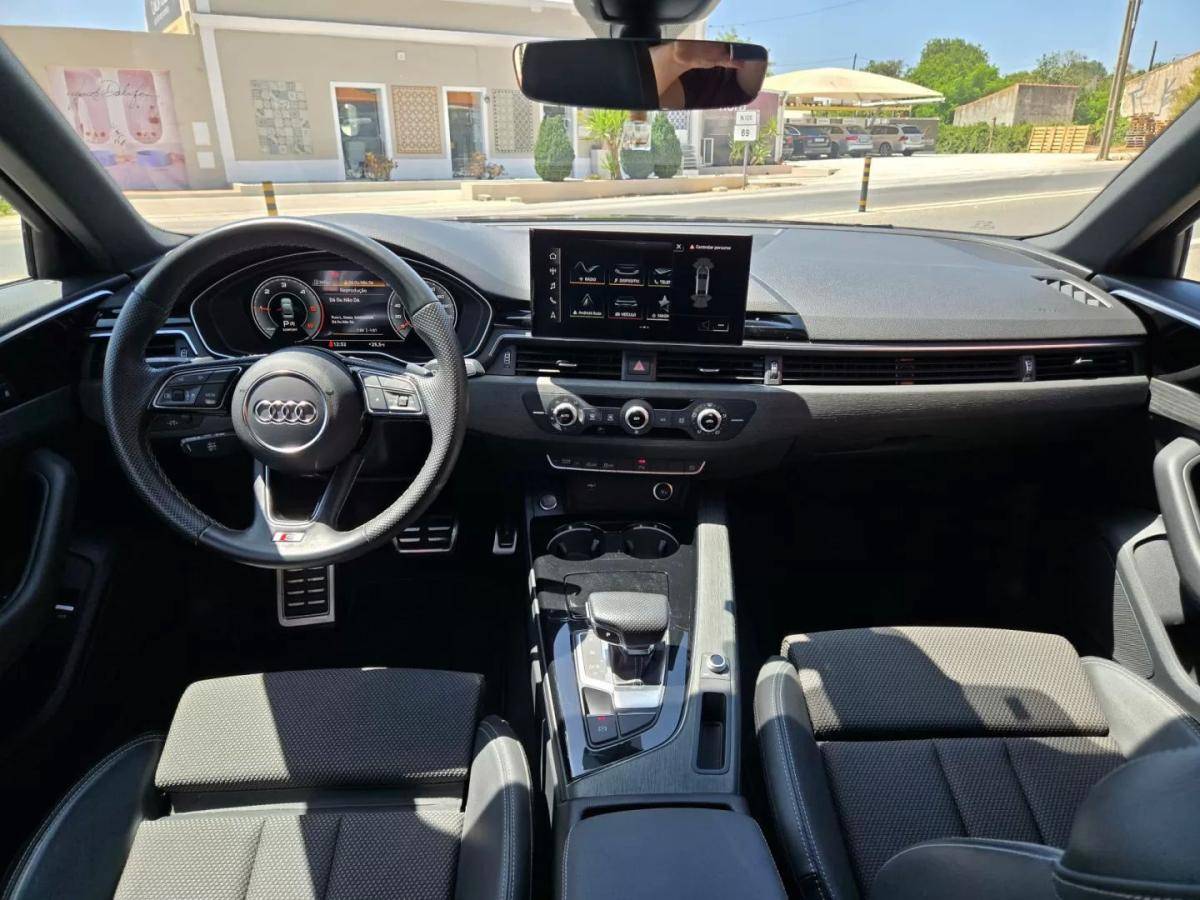 audi-a4-2022-diesel-1968cc