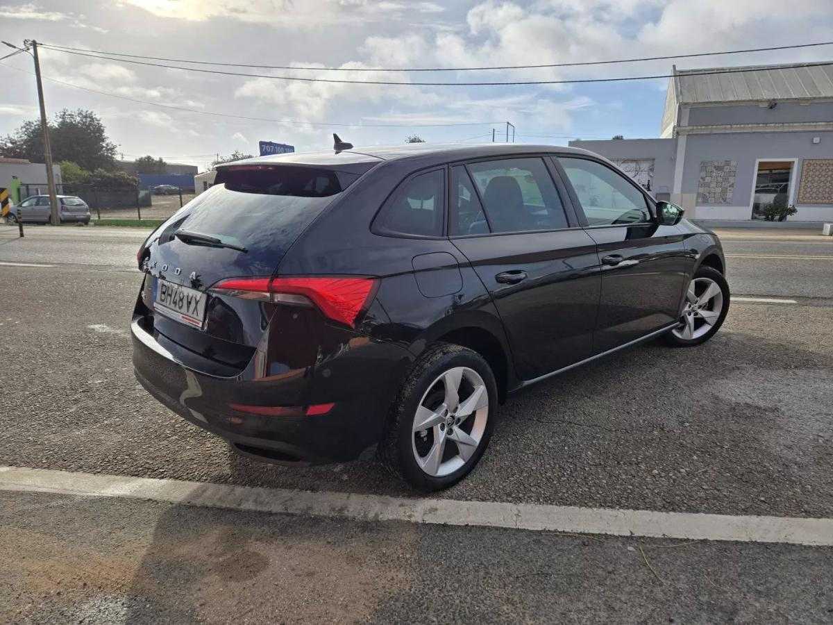 skoda-scala-2024-gasolina-999cc