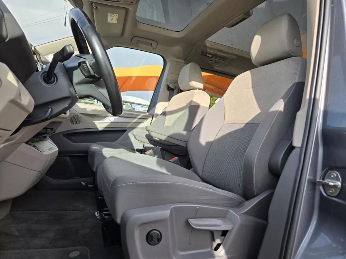 volkswagen-caravelle-2023-diesel-1968cc