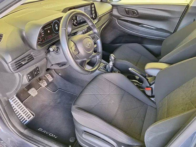 hyundai-bayon-2023-gasolina-998cc