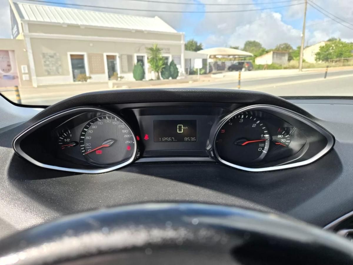 peugeot-308-2019-diesel-1499cc