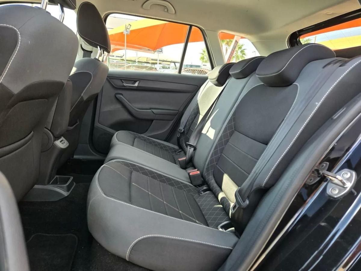 skoda-fabia-break-2022-gasolina-999cc