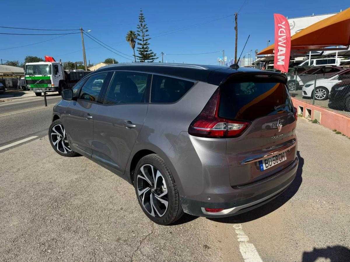 renault-grand-scenic-2018-diesel-1461cc