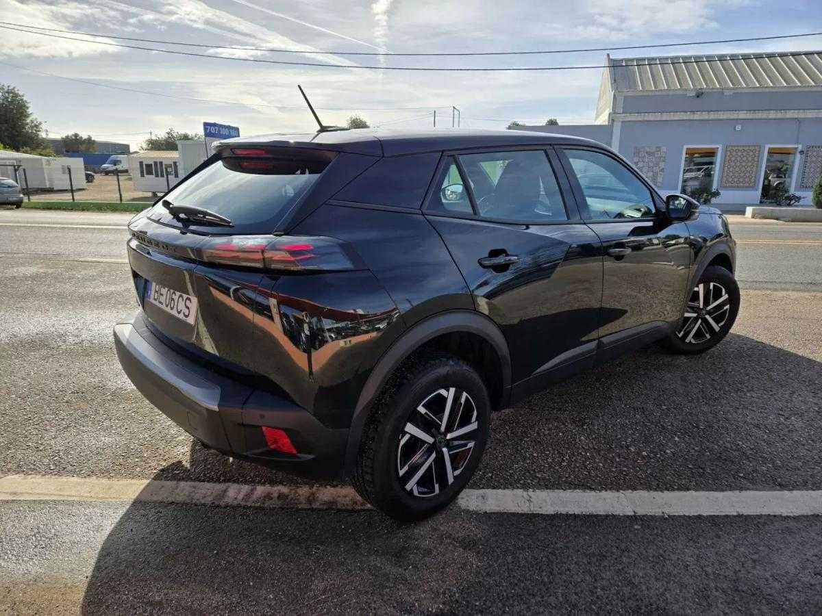 peugeot-2008-2023-gasolina-1199cc