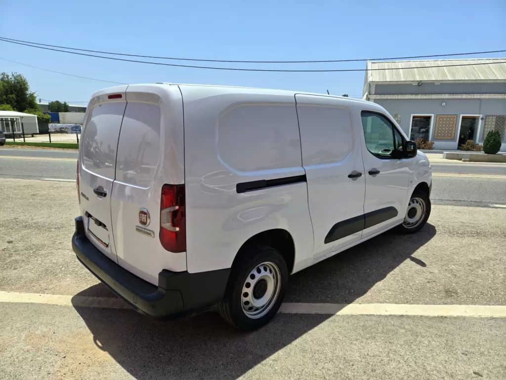 fiat-doblo-2023-diesel-1499cc