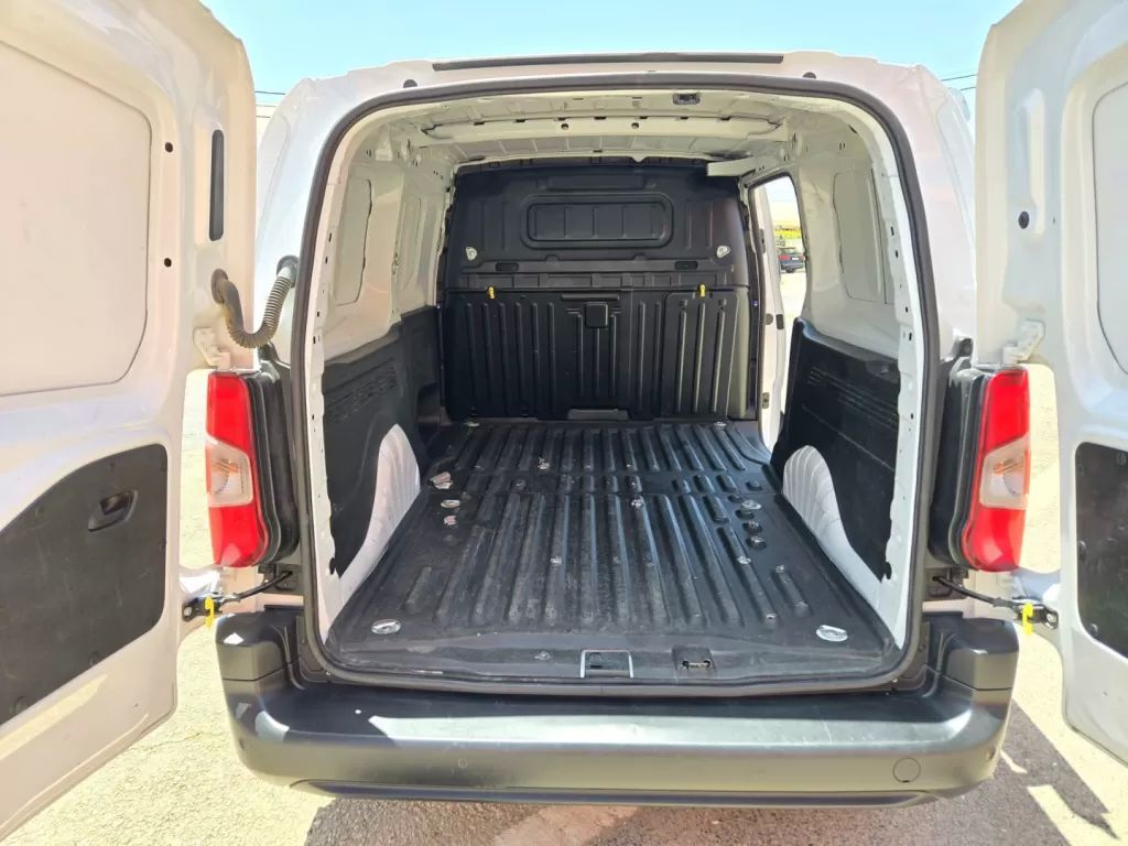 fiat-doblo-2023-diesel-1499cc