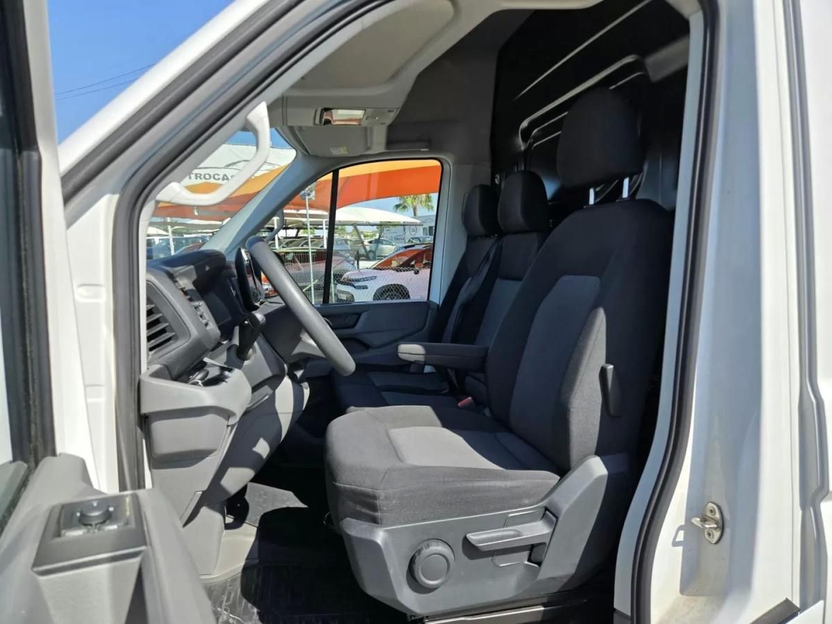 volkswagen-crafter-2025-diesel-1968cc