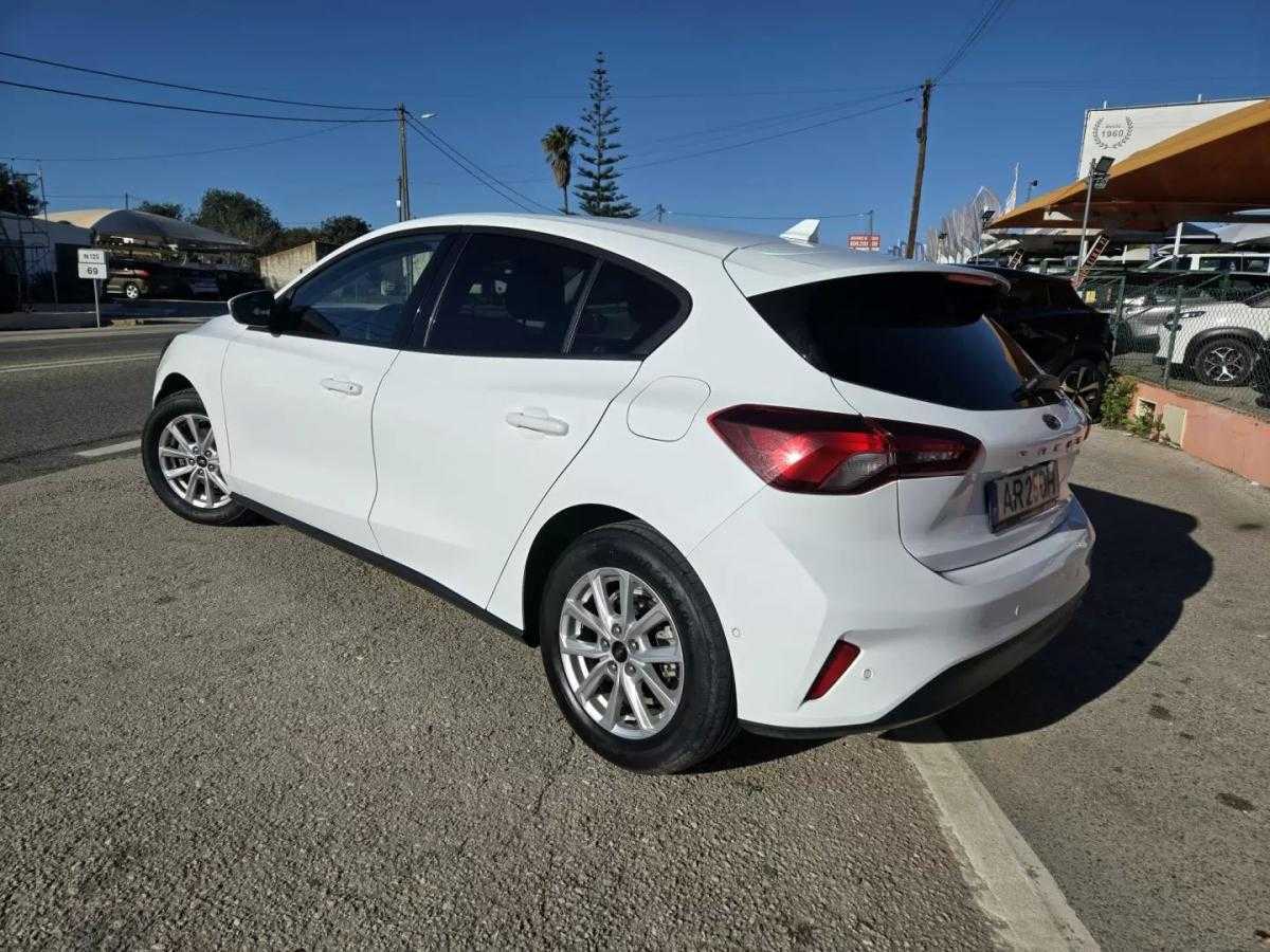 ford-focus-2022-gasolina-998cc