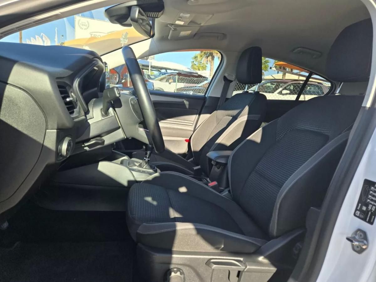 ford-focus-2022-gasolina-998cc