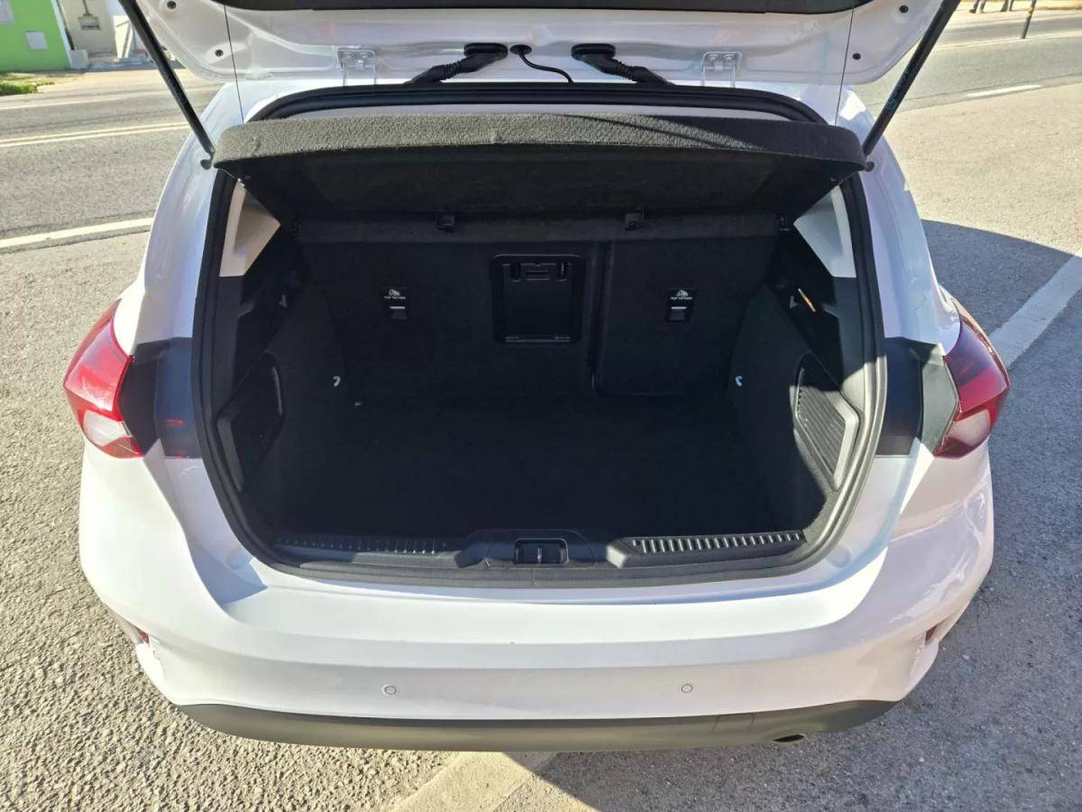 ford-focus-2022-gasolina-998cc