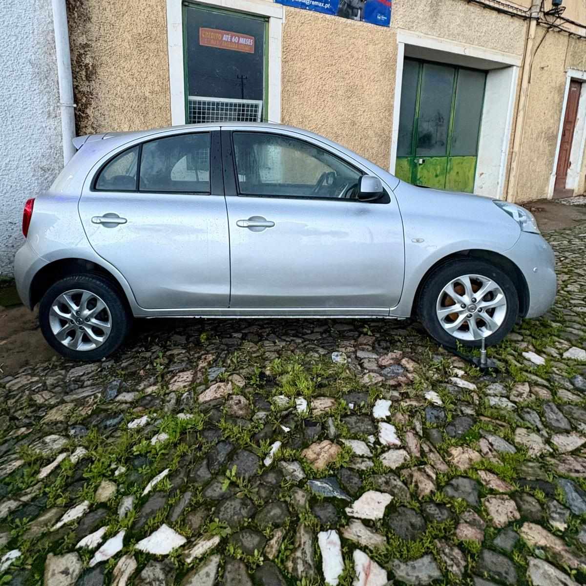 nissan-micra-1-2-2014-gasolina-1198cc