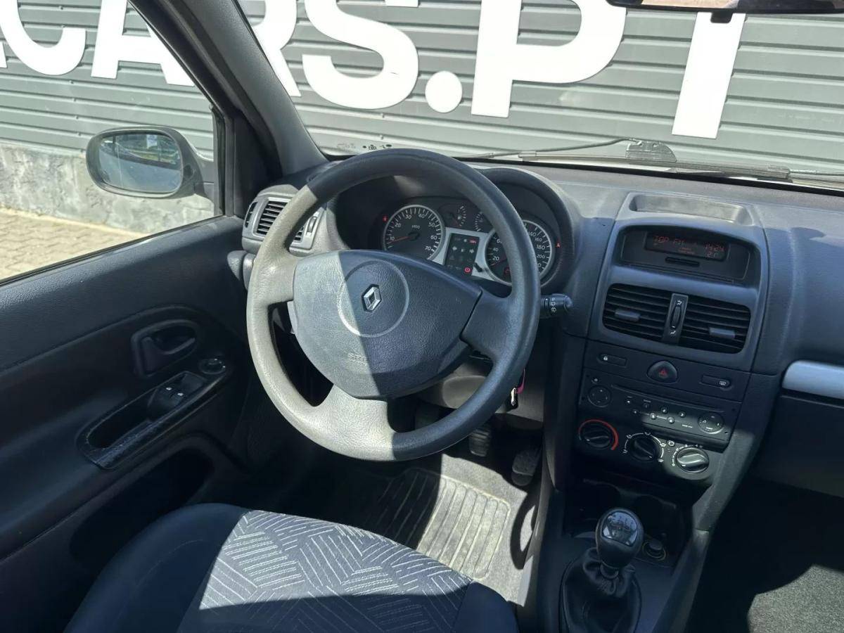 renault-clio-2002-gasolina-1149cc