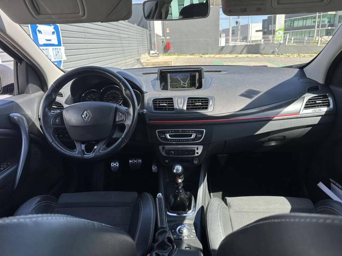 renault-megane-break-2013-diesel-1498cc
