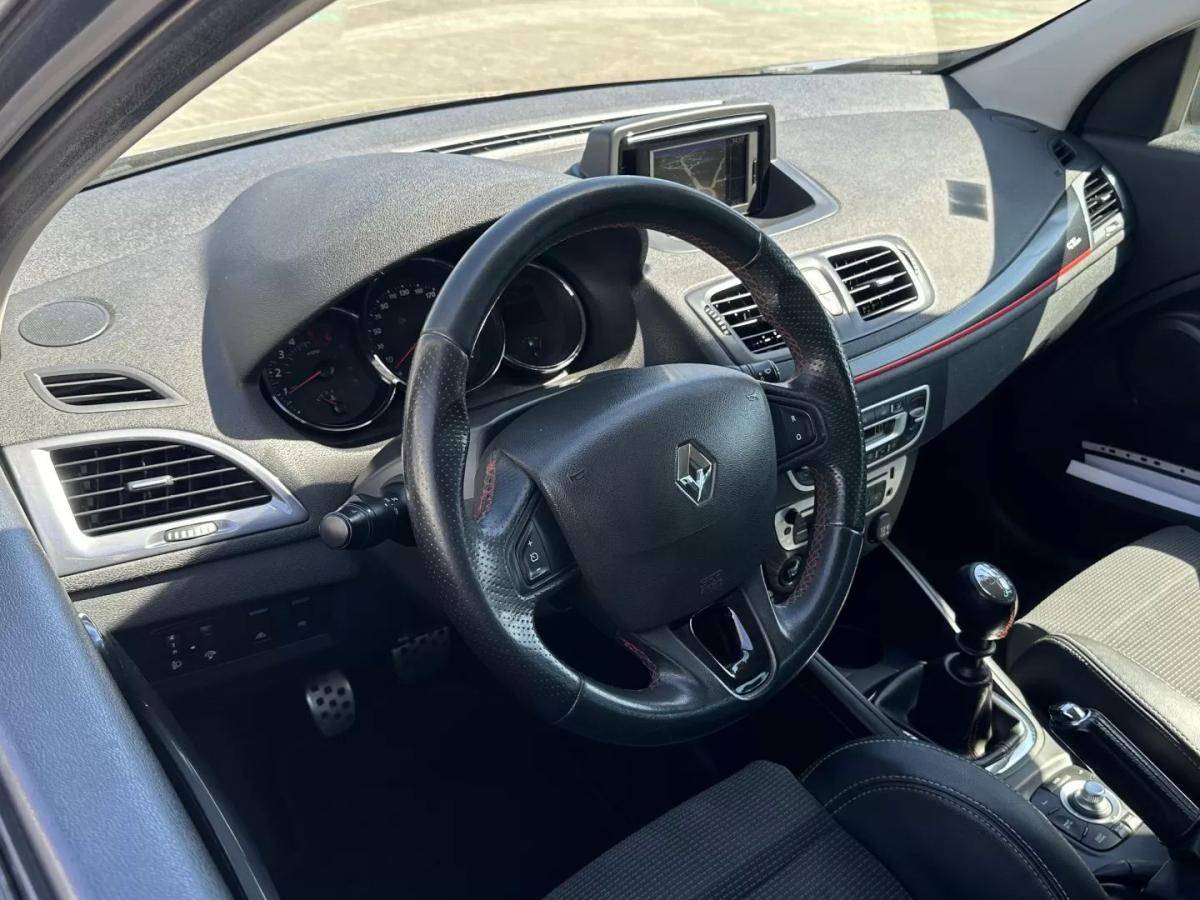 renault-megane-break-2013-diesel-1498cc