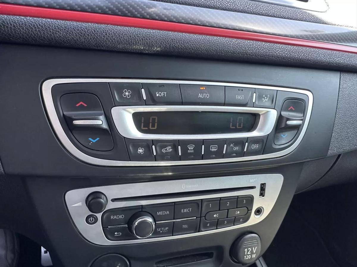 renault-megane-break-2013-diesel-1498cc