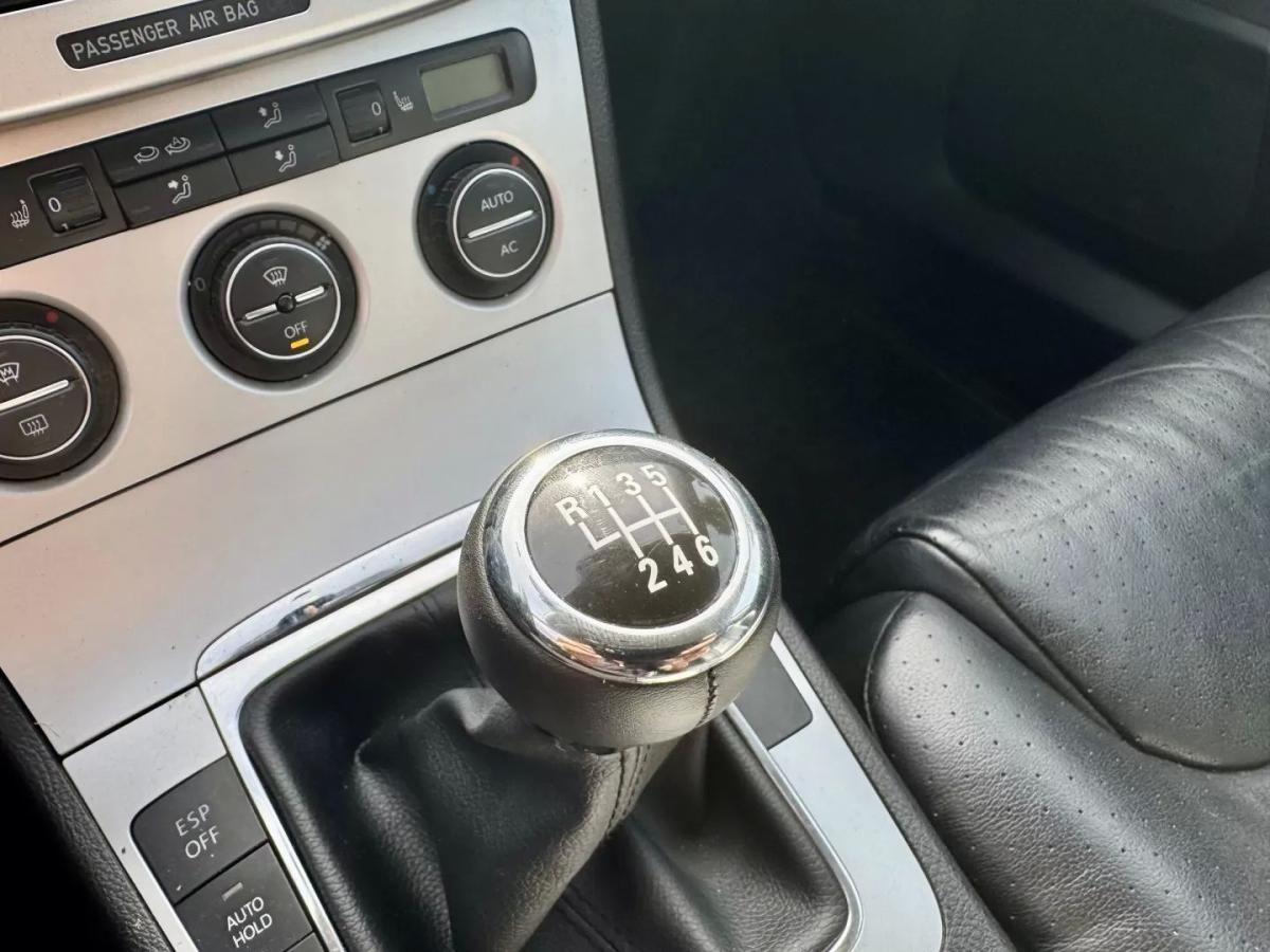 volkswagen-passat-variant-2007-diesel-1968cc