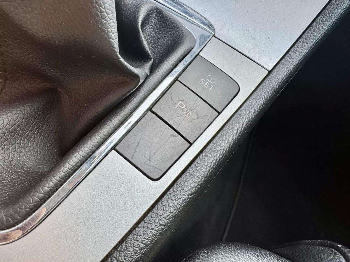 volkswagen-passat-variant-2007-diesel-1968cc