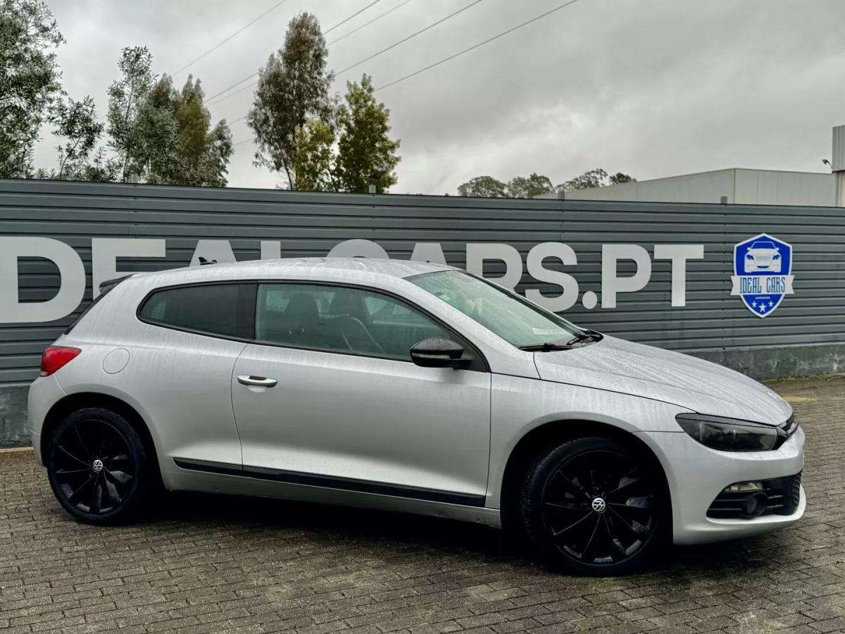 volkswagen-scirocco-2010-diesel-1968cc