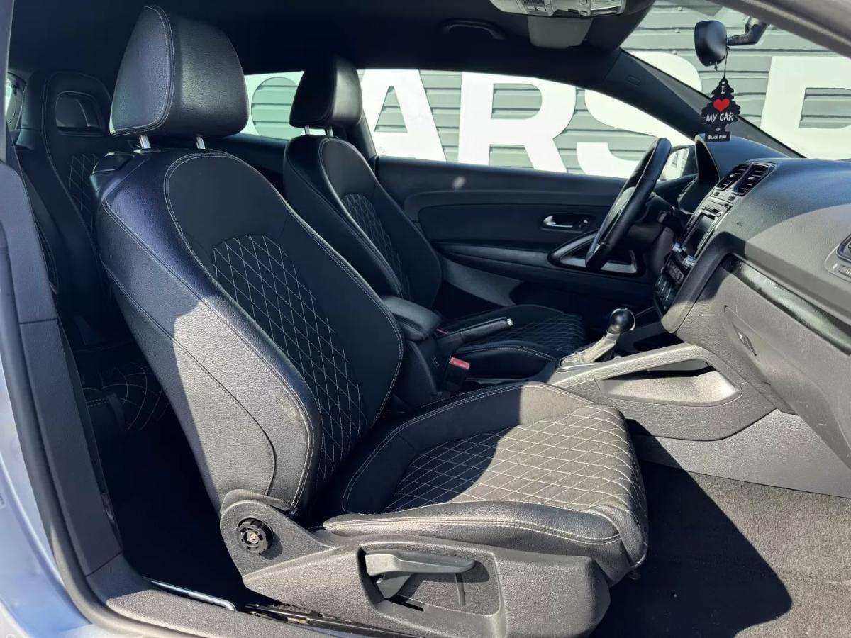 volkswagen-scirocco-2010-diesel-1968cc