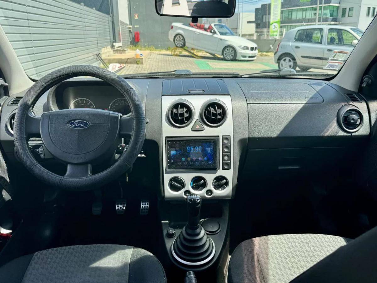 ford-fusion-2004-gasolina-1242cc