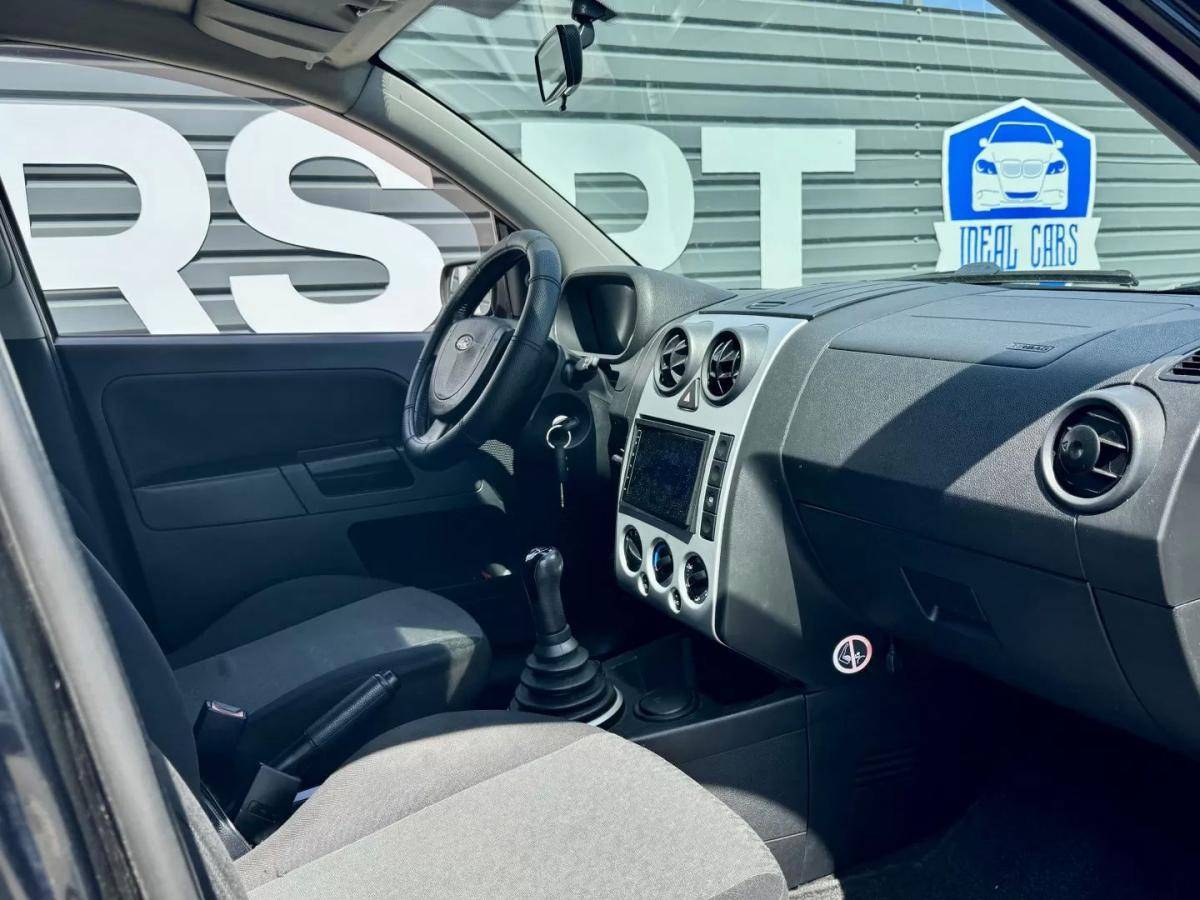 ford-fusion-2004-gasolina-1242cc