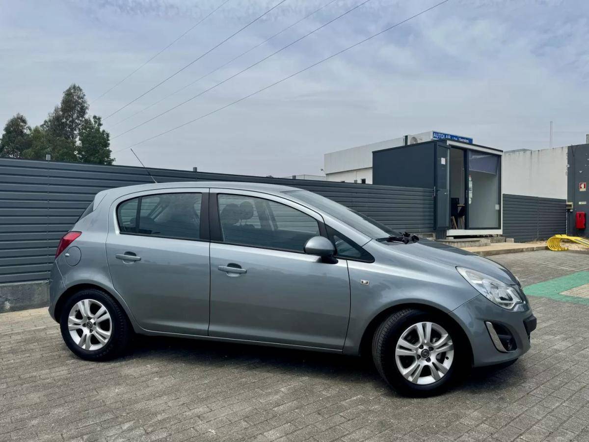 opel-corsa-2011-diesel-1248cc