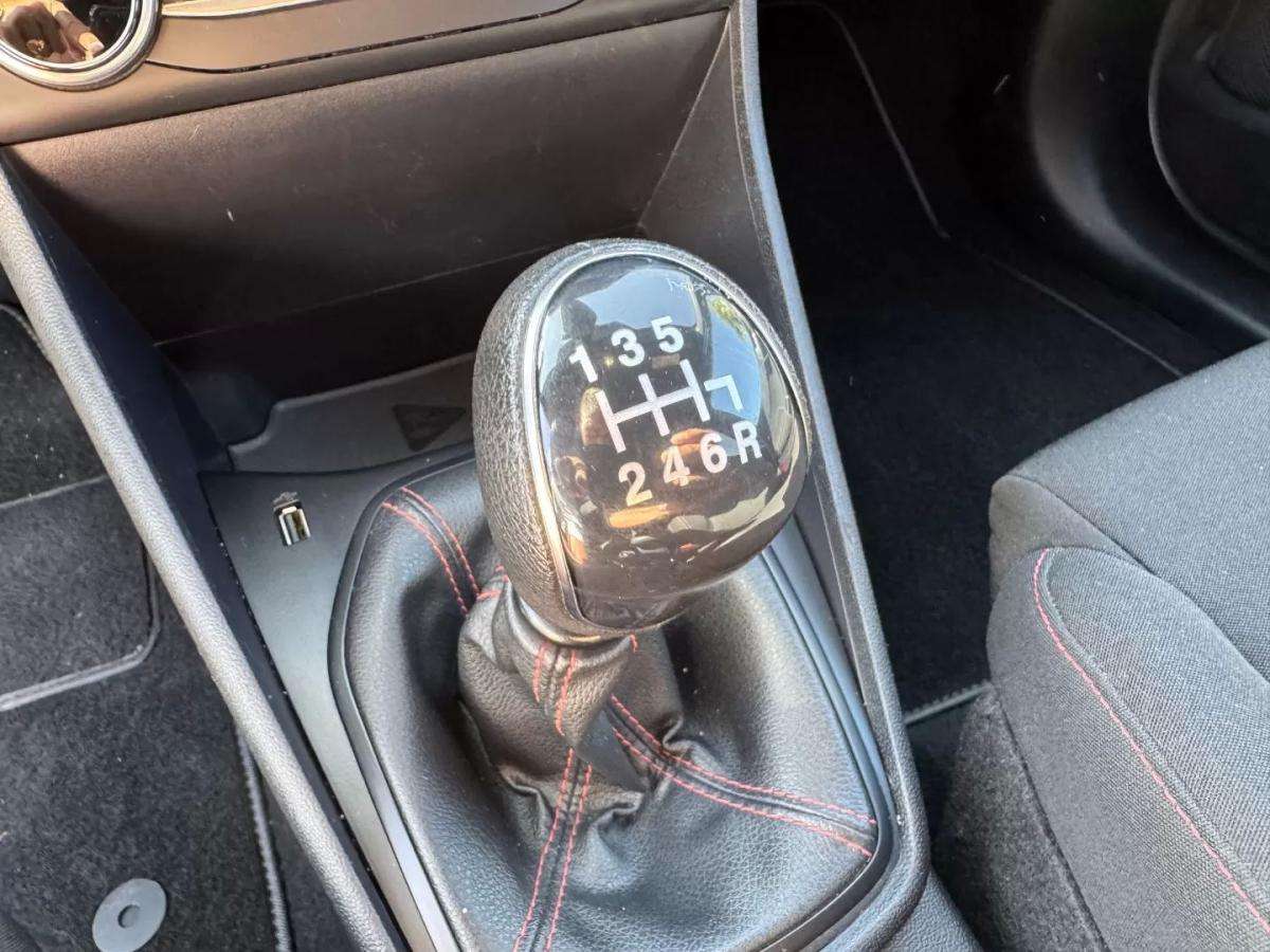 ford-fiesta-2022-gasolina-998cc