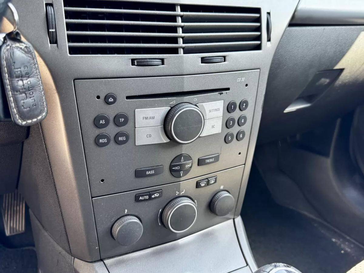 opel-astra-caravan-2005-diesel-1248cc