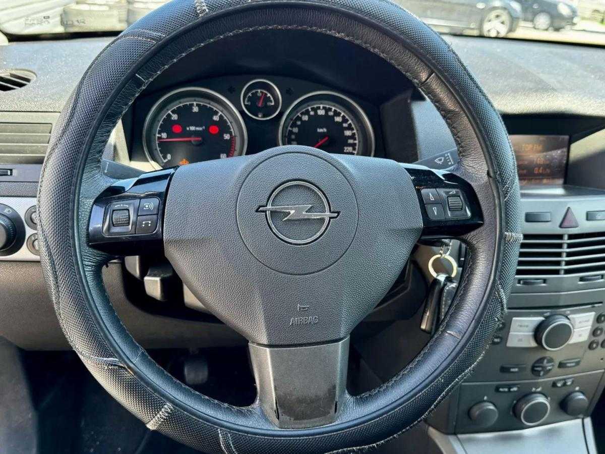 opel-astra-caravan-2005-diesel-1248cc