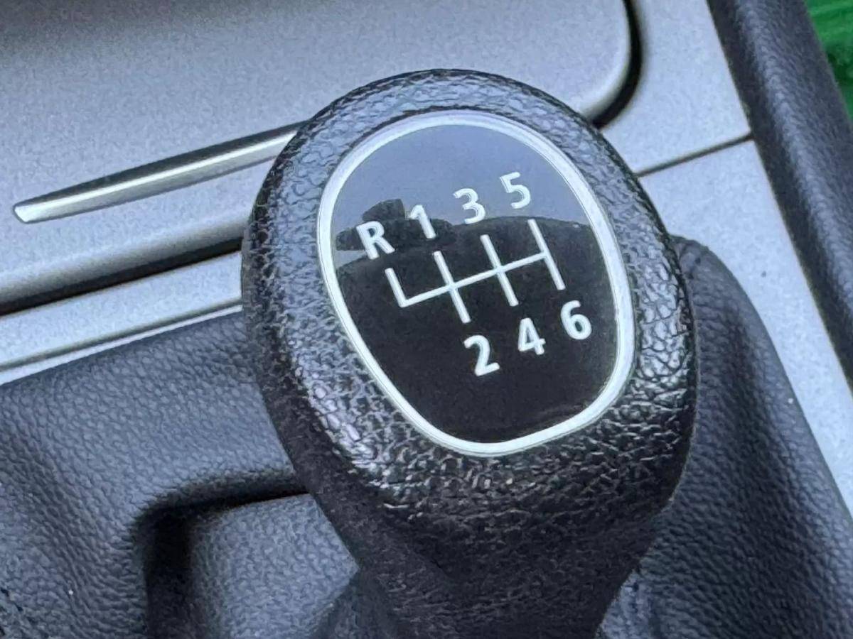 bmw-serie-1-2009-diesel-1995cc