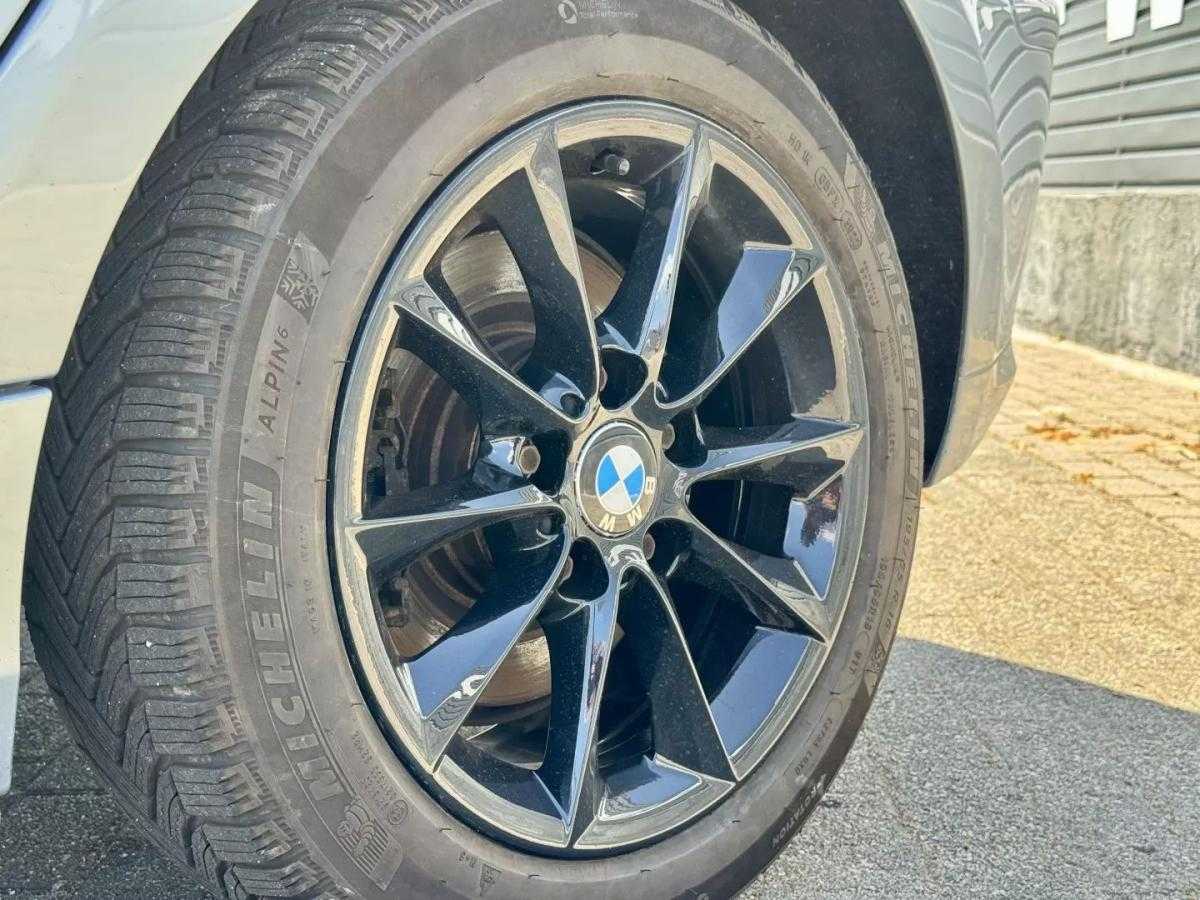 bmw-serie-1-2010-diesel-1995cc