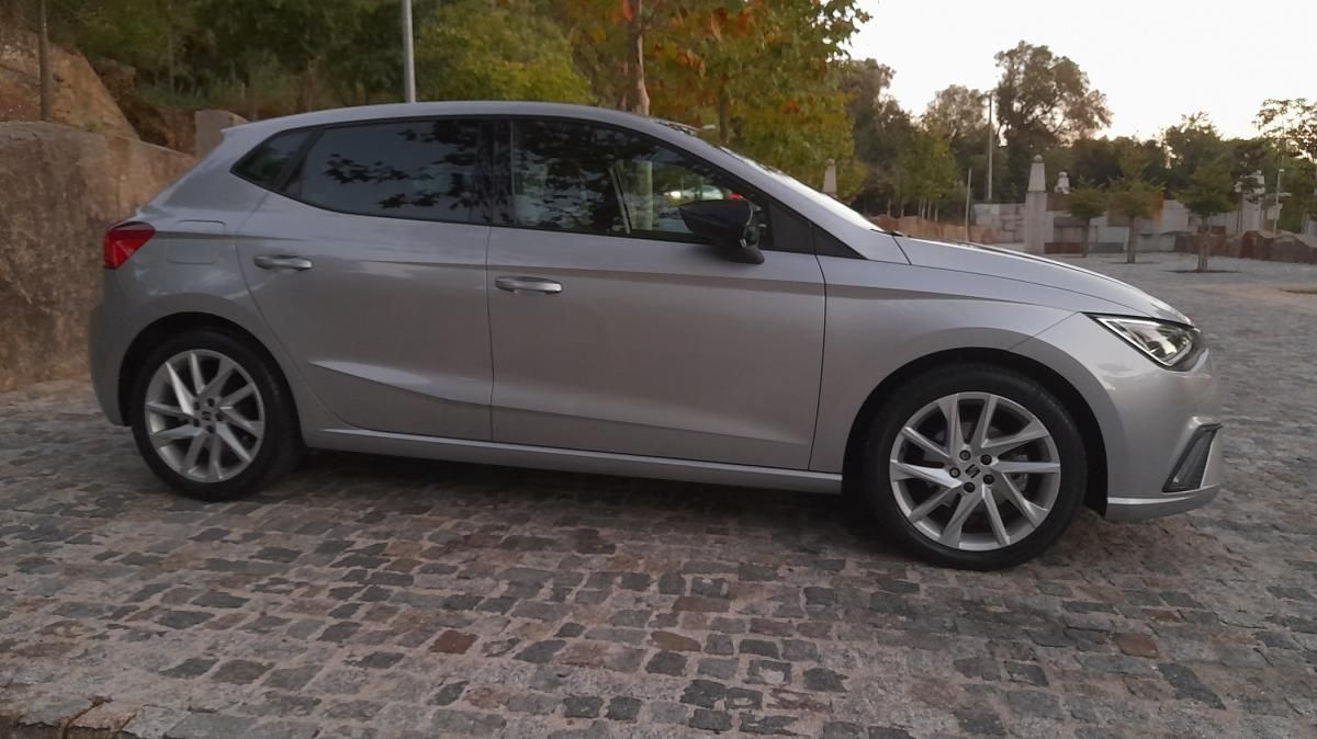 seat-ibiza-2022-gasolina-999cc
