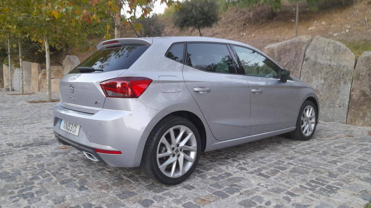 seat-ibiza-2022-gasolina-999cc