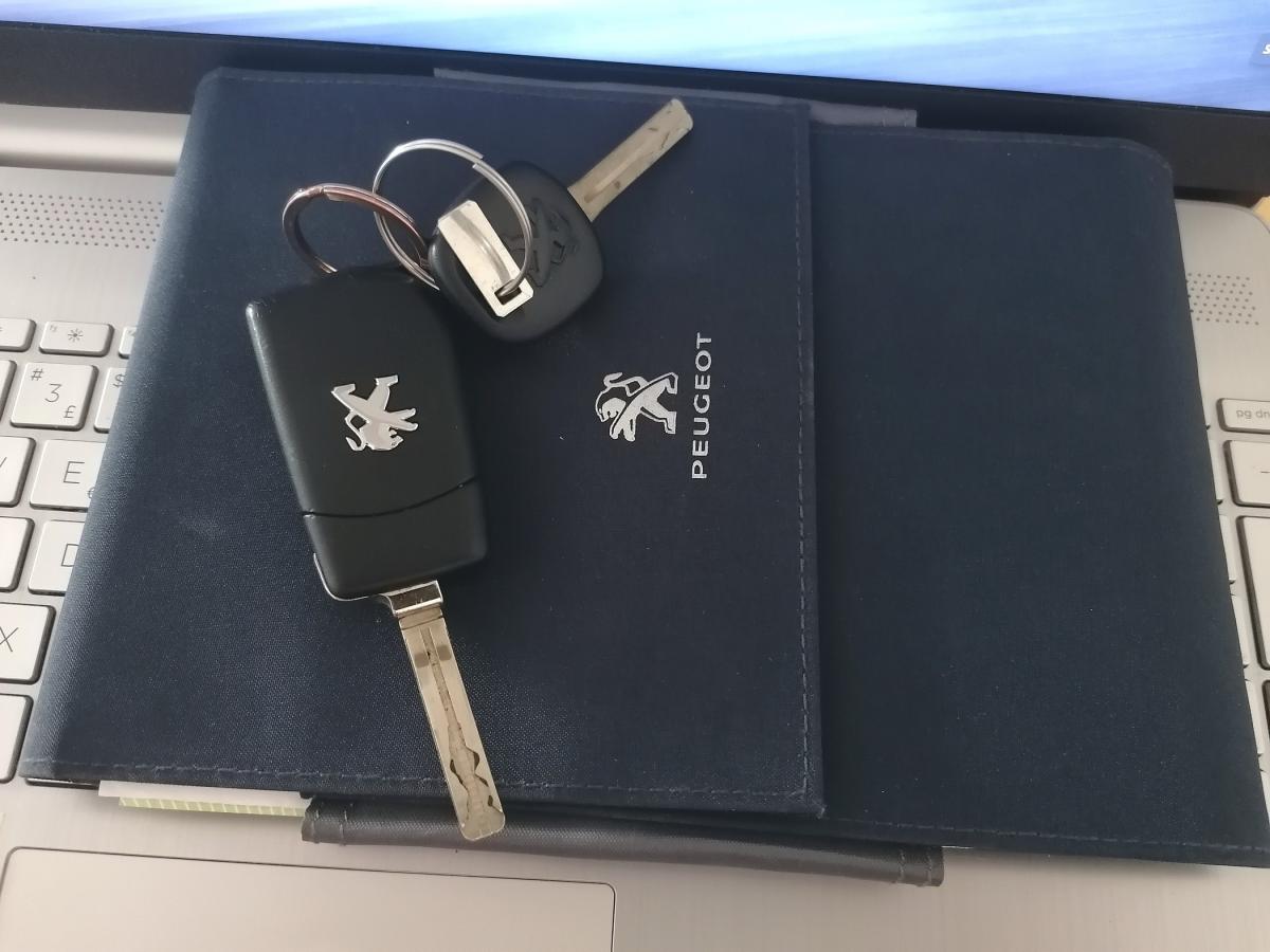 peugeot-108-2019-gasolina-998cc