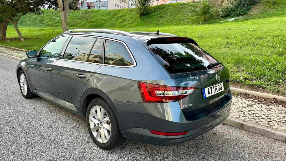 skoda-superb-1-6-tdi-2017-diesel-1598cc