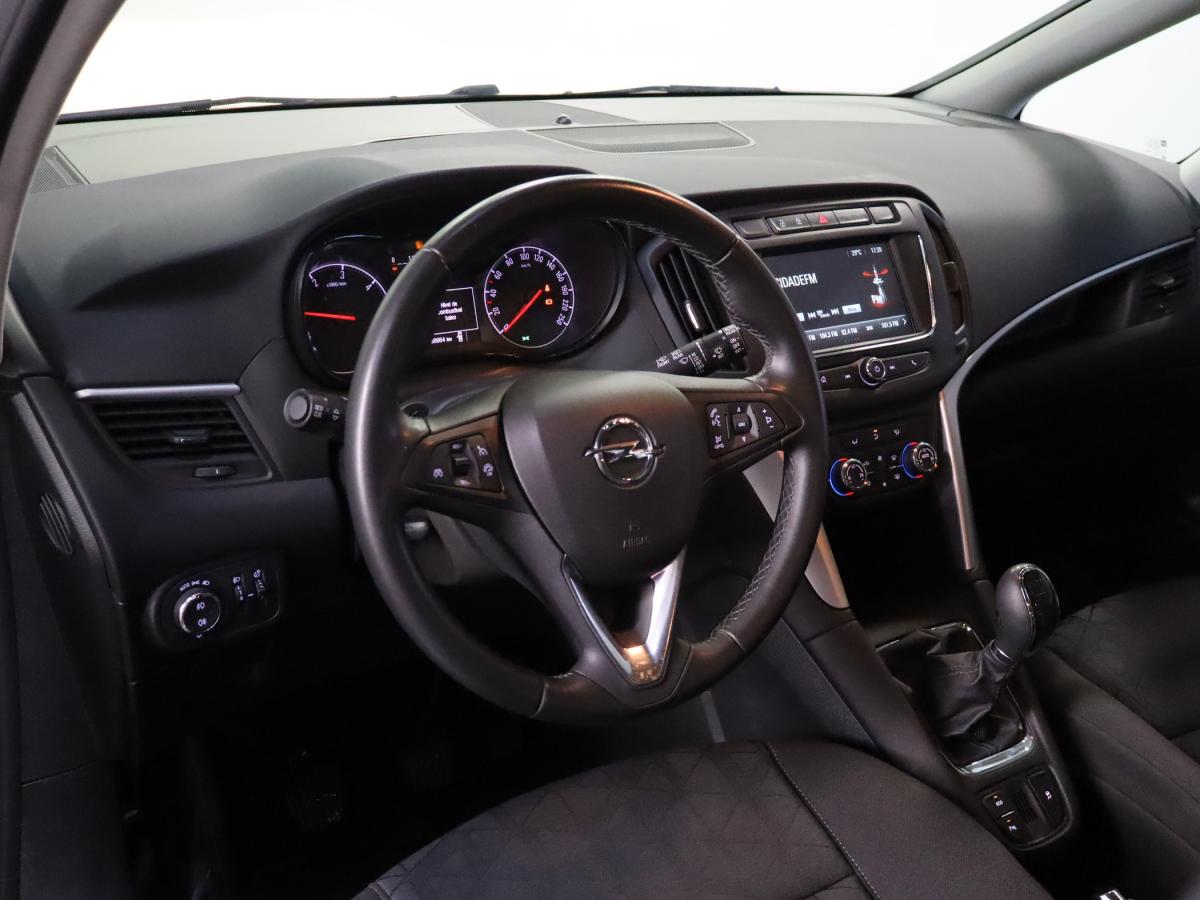 opel-zafira-2019-diesel-1598cc