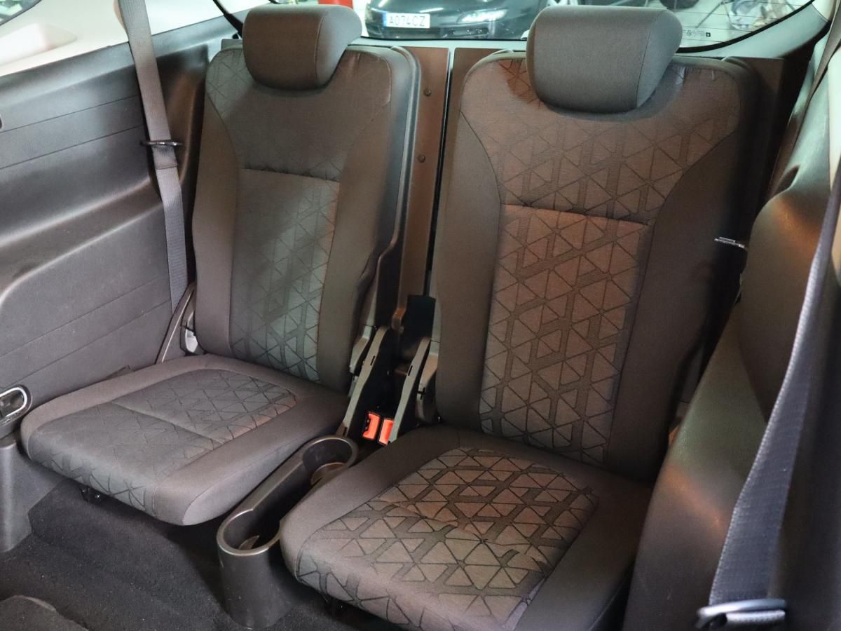 opel-zafira-2019-diesel-1598cc